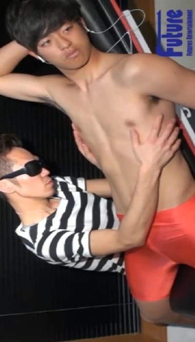 C1002346